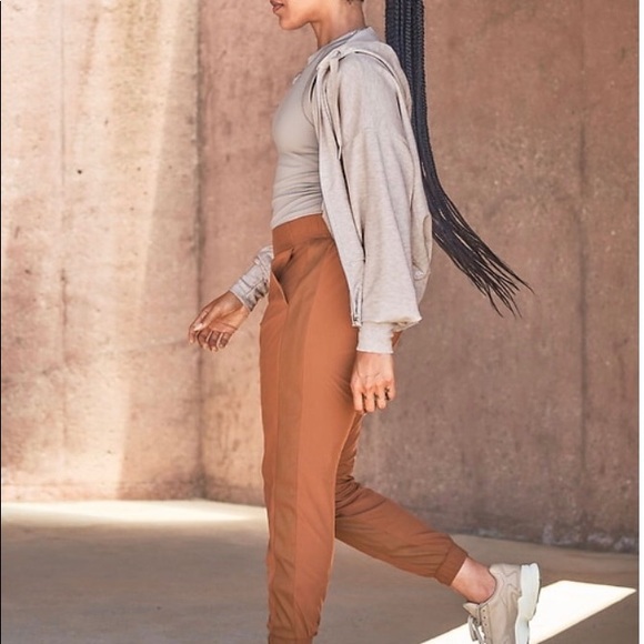 Athleta Lined Brooklyn joggers - Picture 5 of 6